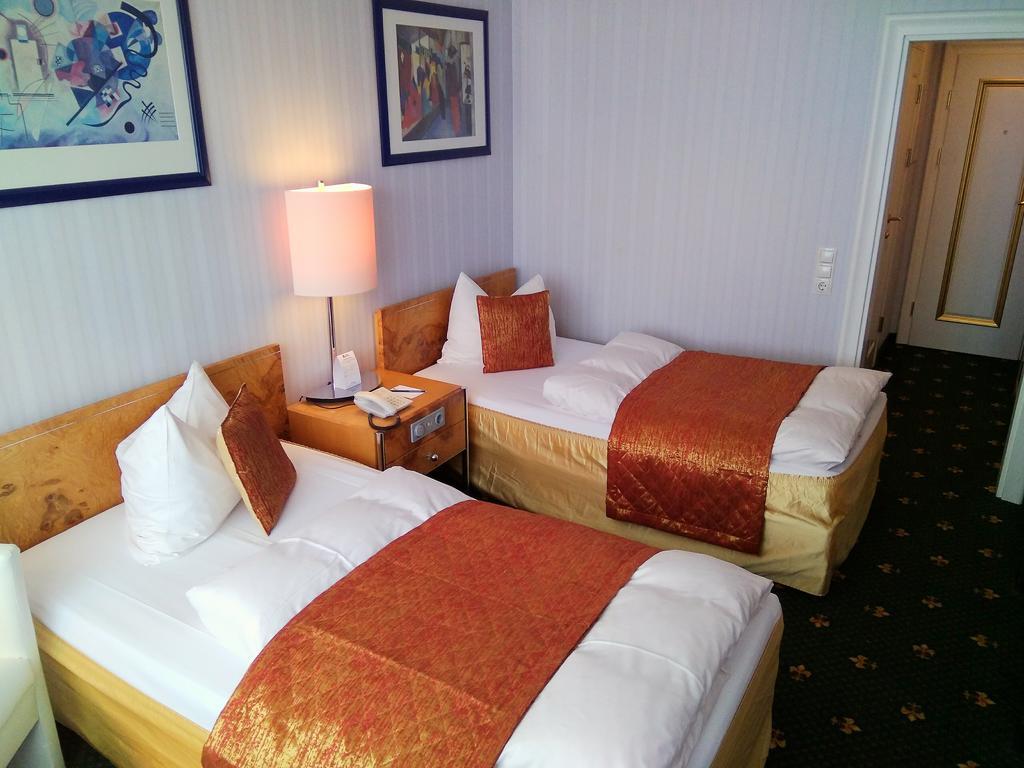 Alexa Hotel Герен Екстер'єр фото